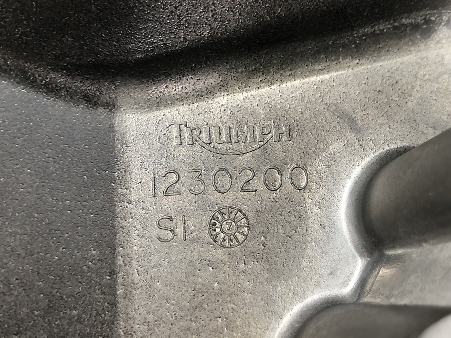 TRIUMPH DAYTONA 955I T595 [1998] - Deksel til oljepanne