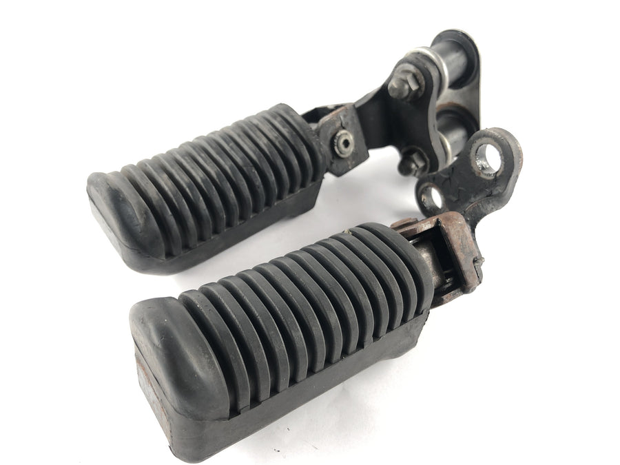 Yamaha XS 400 2A2 [1982] - FootRest Driver's Footsts Set