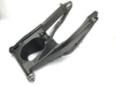 Yamaha YZF R1 RN09 [2003] - Swingehurs bakhjulssving Swing Arm på baksiden-4