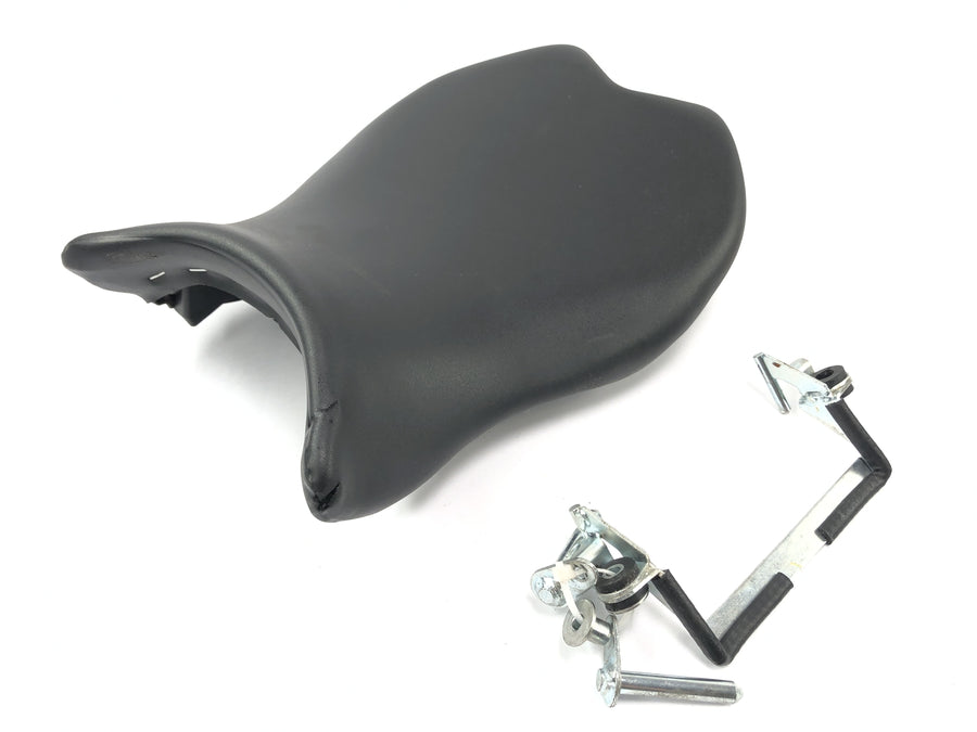 Kawasaki Ninja 125 BX125B [2024] - Setesjåførpute med holder bolt