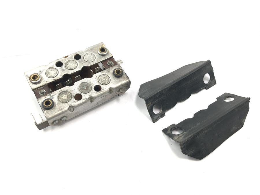 MOTO GUZZI CALIFORNIA 2 1000 VT [1982] - Regulator likeretter dynamo regulator diode plate