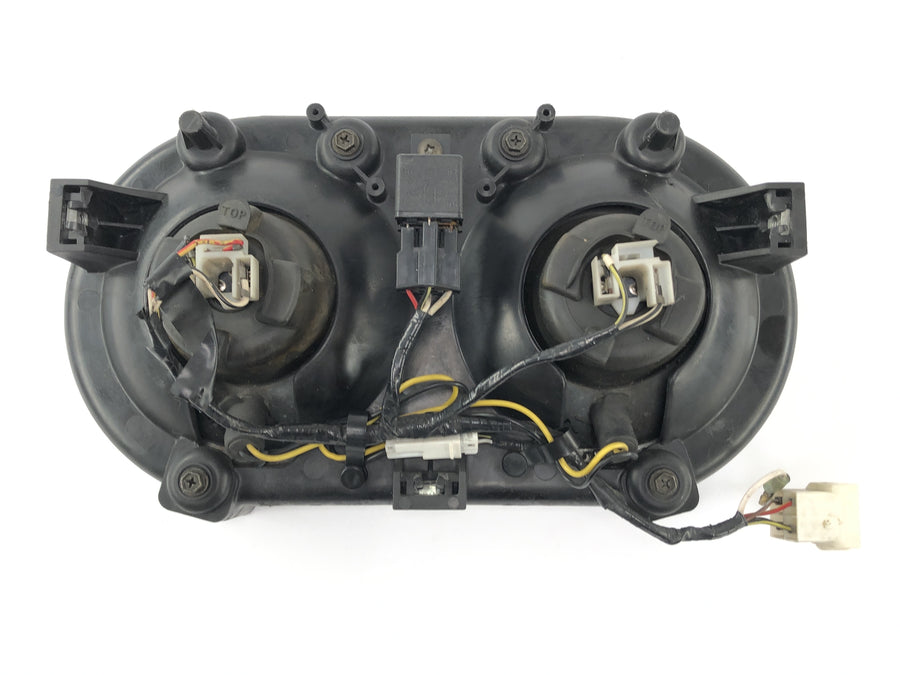 Triumph Daytona 900 T300 [1993] - Dobbeltlys Front Light Lamp Module litt skadet