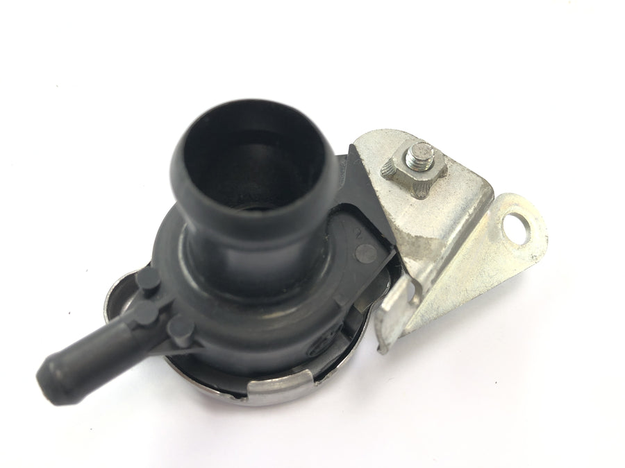 Suzuki VZ 1500 WVCU [2011] - Radiatorhette påfyllingshals radiatorhette