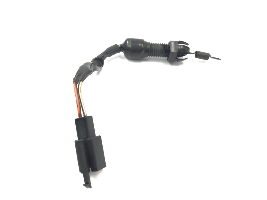 Suzuki VZ 1500 WVCU [2011] - Bremselysbrytersensor bakre fotbremselysbryter