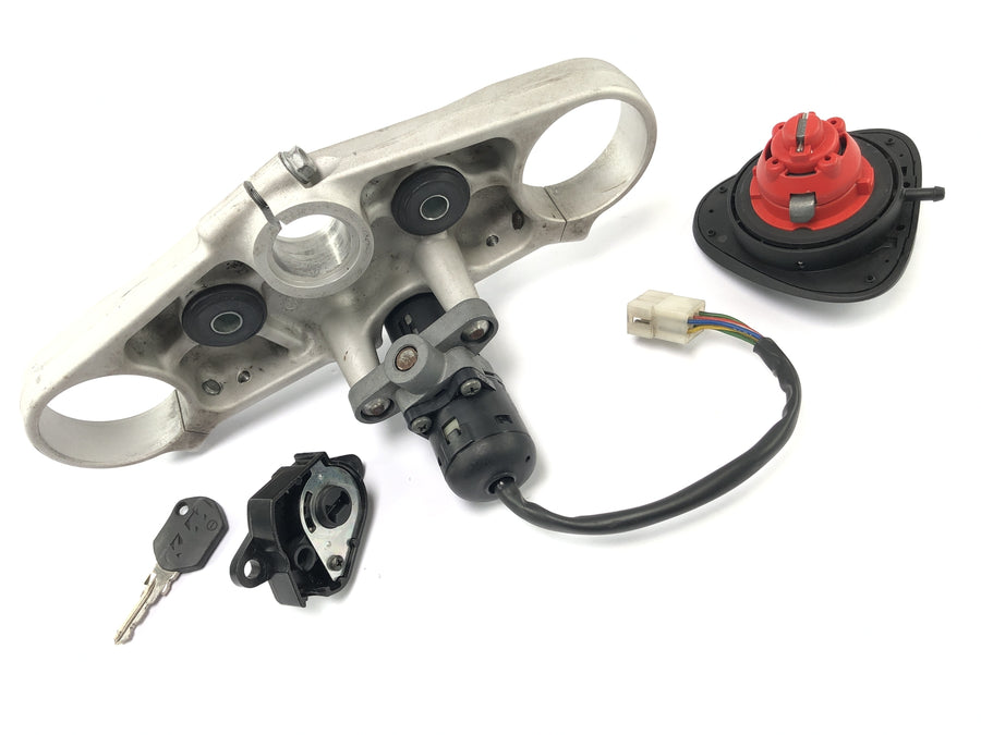 KTM 690 SM Prestige [2007] - Fork Bridge øverst med tenningslås Ignition Lock Cover