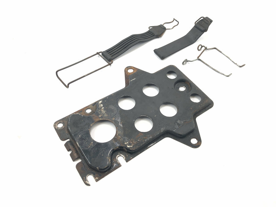 MOTO GUZZI CALIFORNIA 2 1000 VT [1982] - Batteriholderplate batteriholder