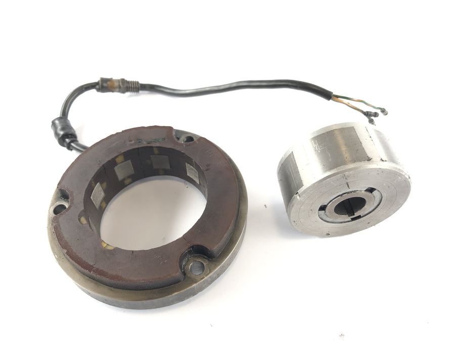 Triumph Bonneville T140V [1976] - Generatorstator med rotor