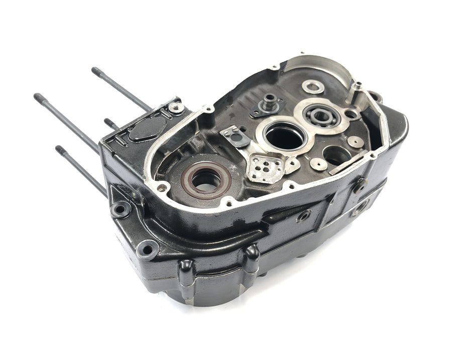 Husqvarna TE 610 H6 8AE [TE 570 H7] - Motorhus, tomt hus for motorblokk