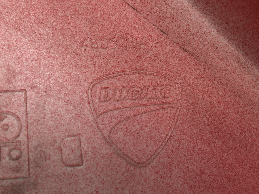 Ducati Multistrada 1200 S Touring [2009] - Tankkledning til høyre