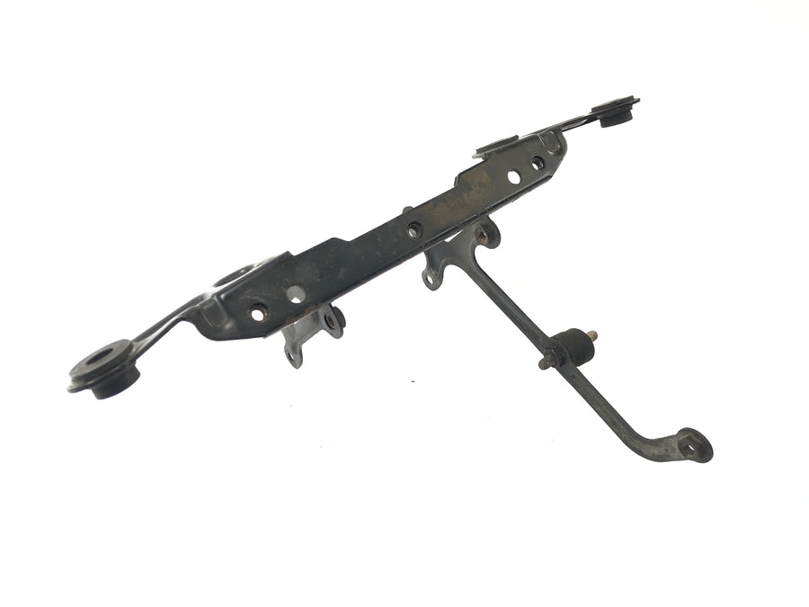 Aprilia RST 1000 Futura [2002] - Festing Frame Bracket Front