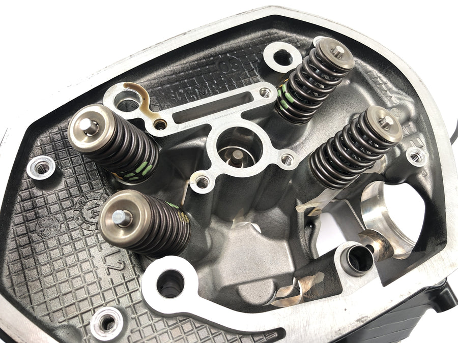 BMW R 1200 St R1st [2006] - Sylinderhode til høyre