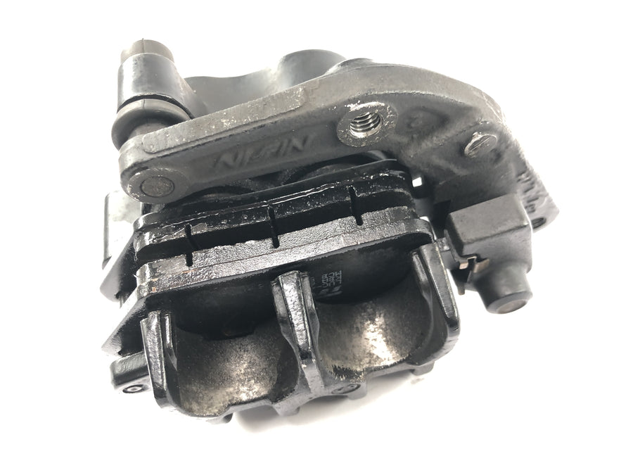 Triumph Adventurer 900 T309RT [1998] - Nissin bremsecaliper bak