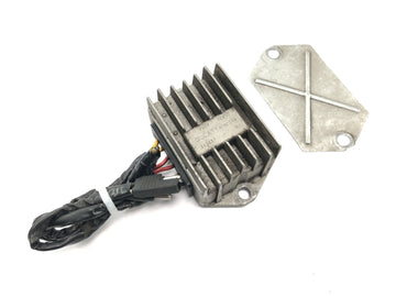 Moto Guzzi V10 Centauro [1998] - Spenningsregulator likeretterregulator