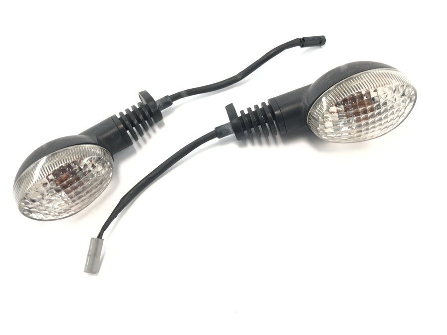 Yamaha MT 03 RM02 [2007] - Et par motorsykkelblinklys, retningsvisere