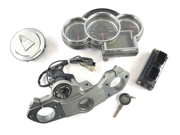 Moto Guzzi Norge 1200 [2006] - Tacho Cockpit Ignition Lock Tank Lock for Gabelbrücke over CDI