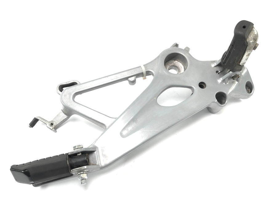 Honda SLR 650 RD09 [1997] - FootRest System på høyre fotstøttebrakett
