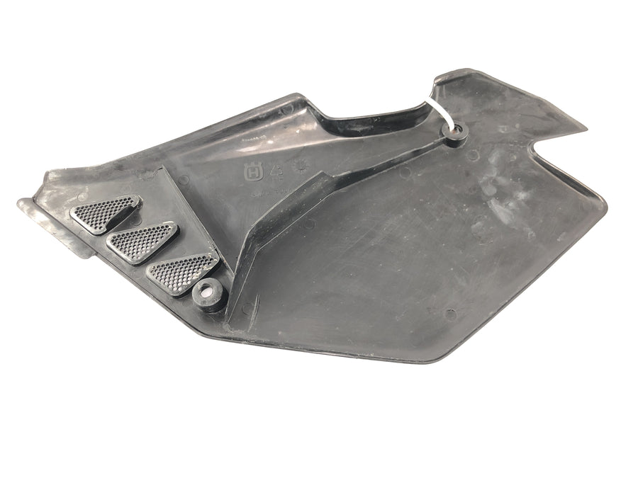 Husqvarna TE 610 H6 8AE [TE 570 H7] - Sidepanel bakpanel sidedeksel høyre