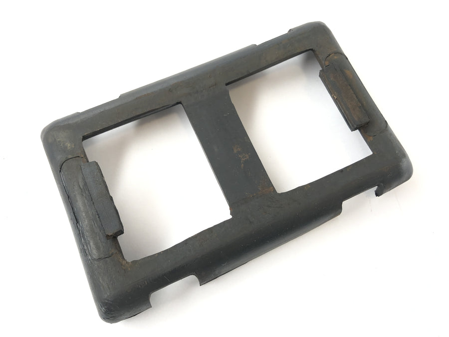 Yamaha XS 400 2A2 [1982] - Rubber Pad Battery Compartment