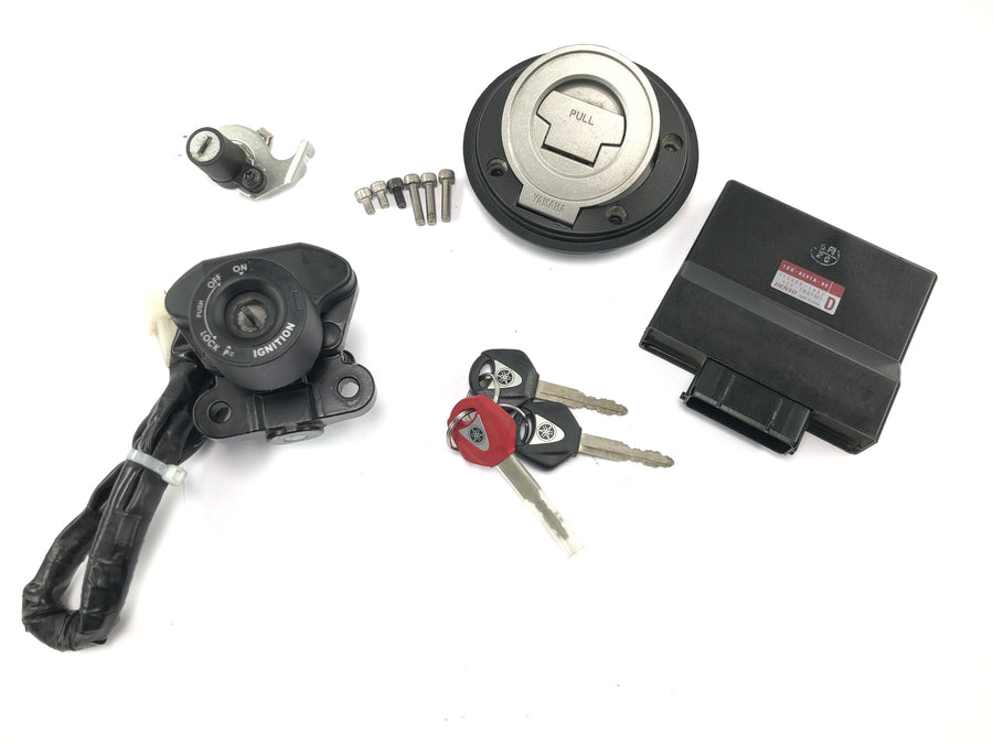Yamaha MT07 RM04 [2014] - Låssett tenningslås tanklås setelås ECU startsperre