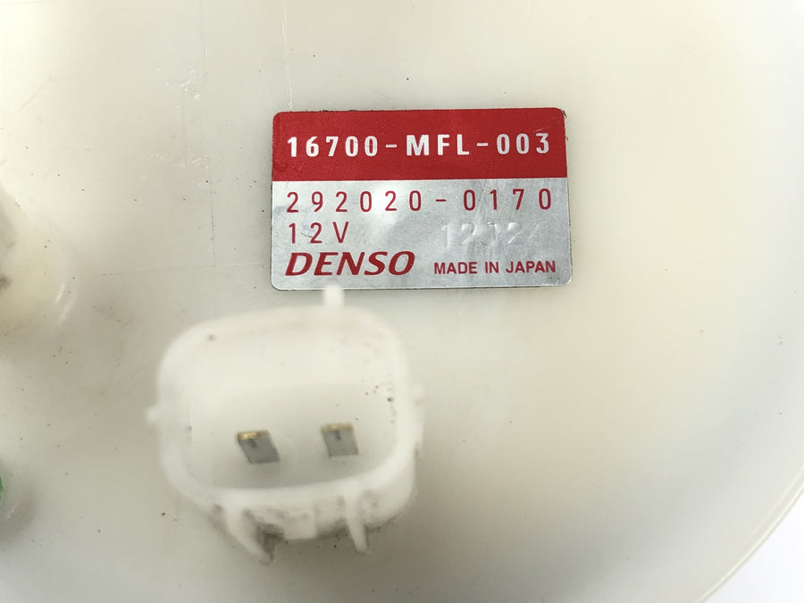Honda CBR 1000 RR SC59 [2008] - Drivstoffpumpe drivstoffpumpe Denso 12V