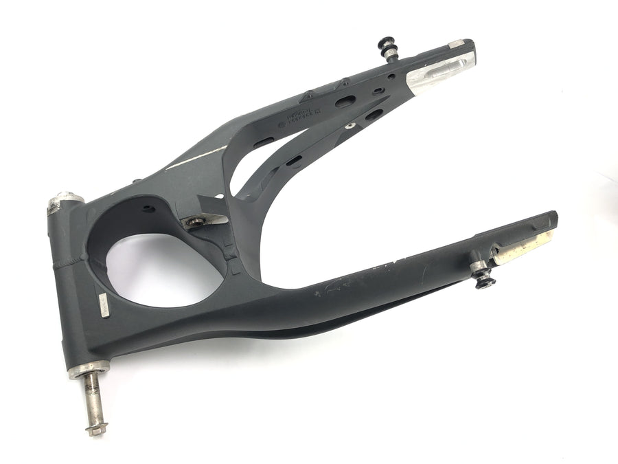 Triumph Street Triple R 675 D67LD [2010] - Swinge Back Wheel Swing