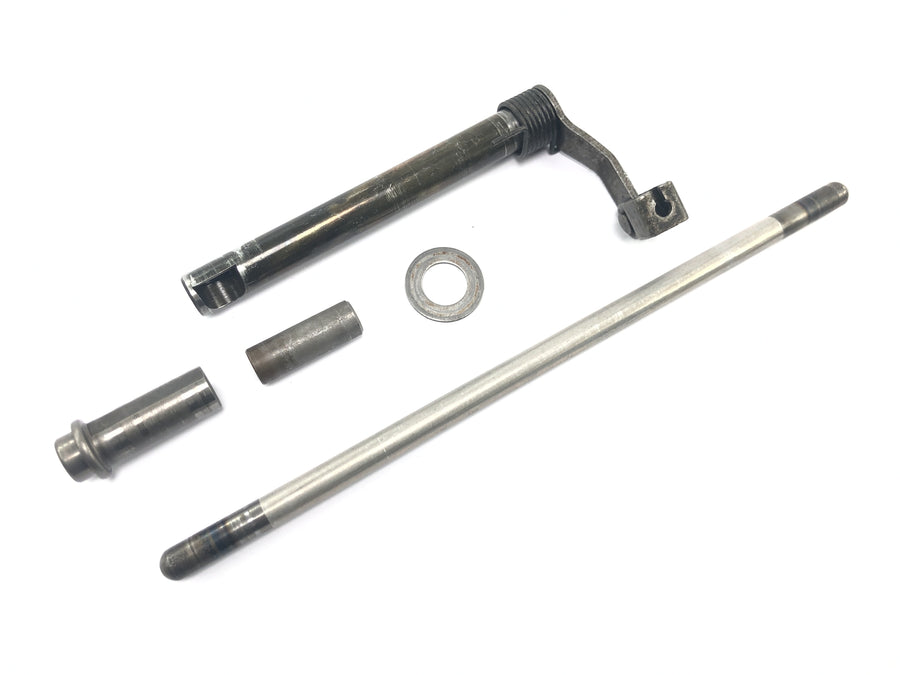 Honda NX 650 Dominator RD02 [1994] - Clutch slavespak med clutch skyvestang
