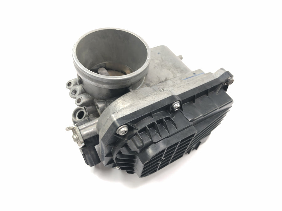 KTM Duke 690 A3 [2012] - Gassventilinjeksjonssystem gasshus