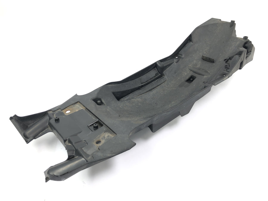 BMW R 1200 GS Adventure R12 [2012] - Inner Fender Splash Protection som dekker rengjøring på baksiden