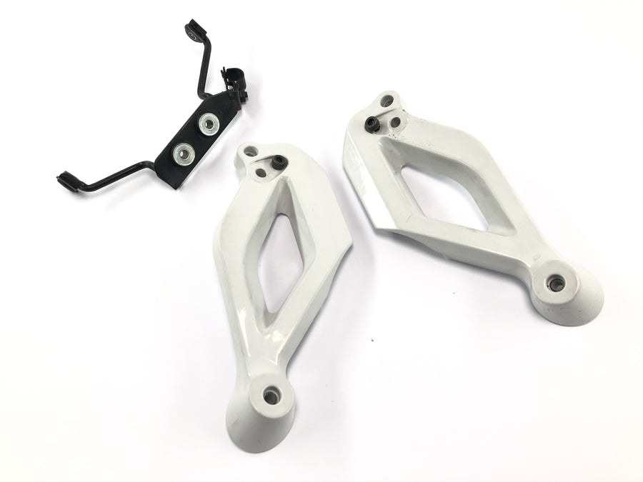 Yamaha MT 03 RM02 [2007] - Lampeholder frontlysfeste