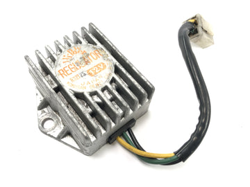 Honda GL 1000 Goldwing GL1 [1978] - Kontroller likeretterspenningsregulator 12V