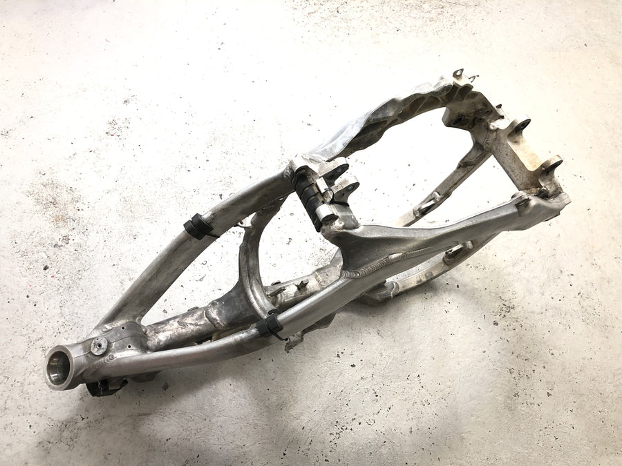 Honda CRF 450 R [2007] - Ramme hovedramme aluminium uten papirer