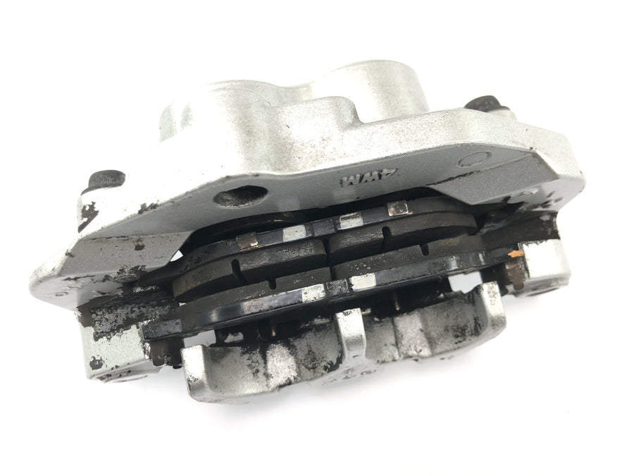 Yamaha XV 1600 Wild Star VP08 [2002] - Bremsecaliper foran venstre