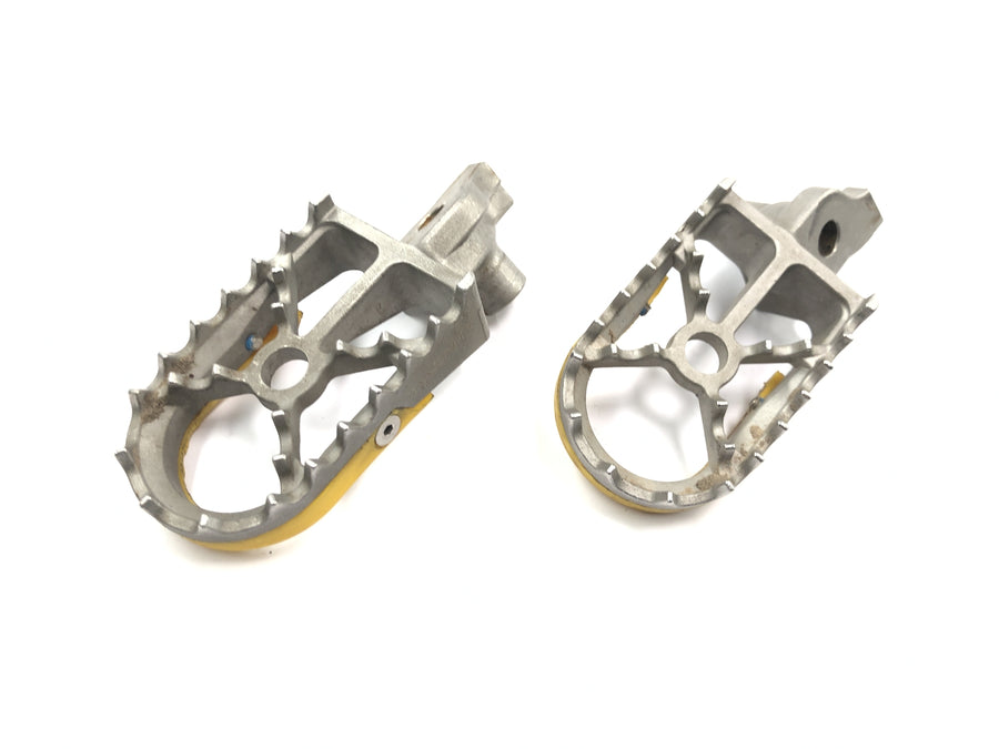 Suzuki RM Z 250 RJ41A [2007] - Fotstøtter Førerfotstøtter par aluminium