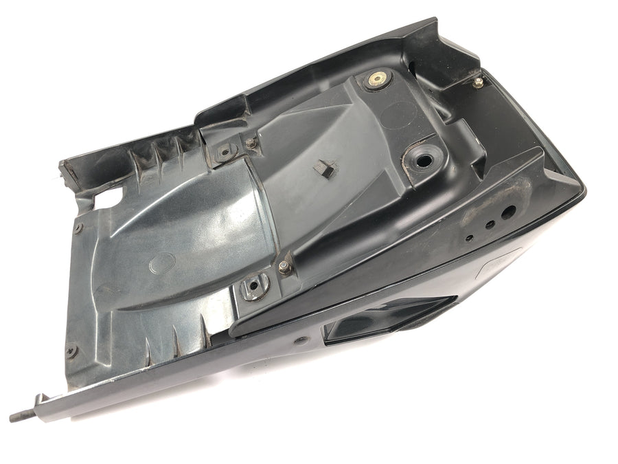 BMW K 1100 LT [1993] - Bakpanel, bakpanel fargekode 679