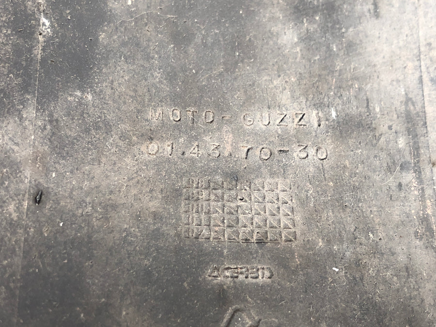 Moto Guzzi V11 Sport [1999] - Bakhjulsdeksel Bakskjerm sprutbeskyttelse