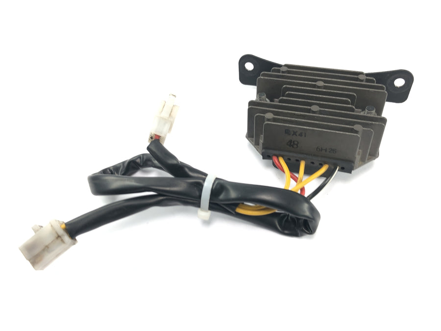 KTM 640 Adventure LC4 [2001] - Spenningsregulator likeretterregulator