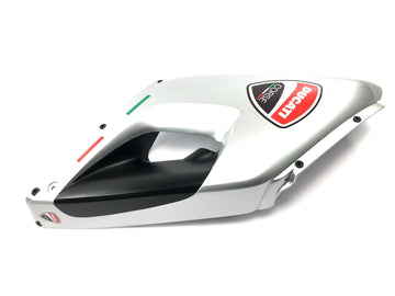 Ducati ST3 S3 [2004] - Sidekledning midt venstre sølvkåpe - 0