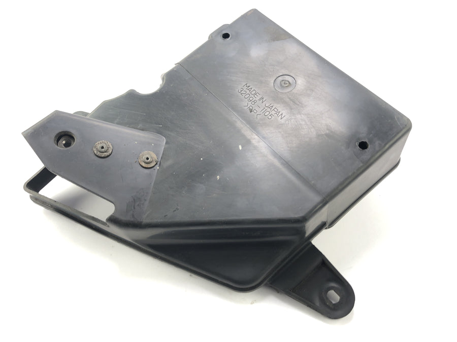Kawasaki VN 800 Classic [2000] - Staufach Aggregate Holder igjen