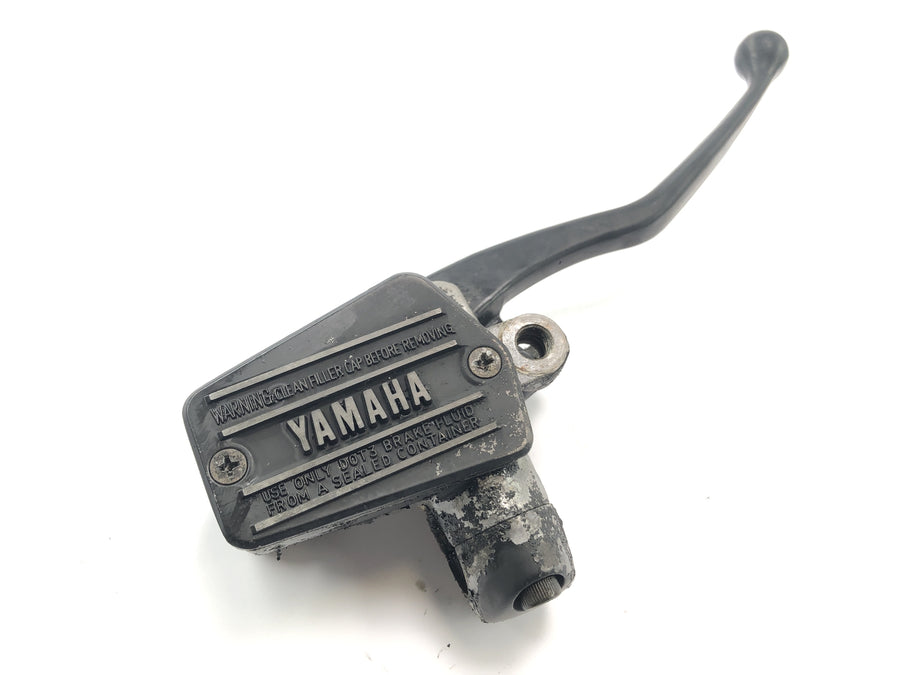 Yamaha FJ 1100 47E [1985] - Håndbrems Pump Bremsespak foran høyre bremsesylinder Håndbrems