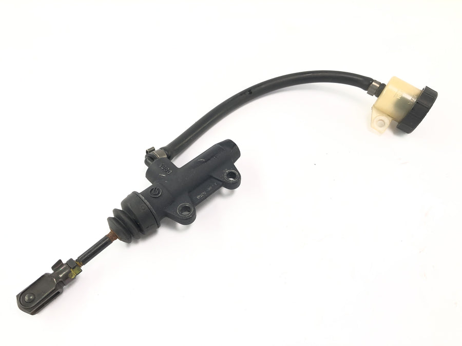 BMW F 650 GS R13 [2002] - Bremsepumpe bak