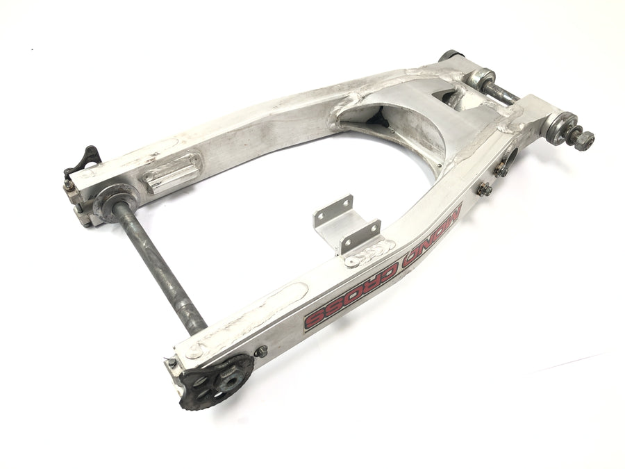 Yamaha XT 600 Z Ténéré 55W [1986] - Swinge Back Wheel Swing