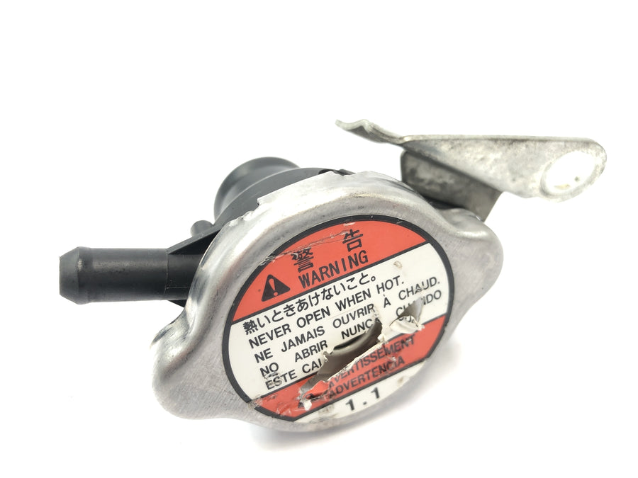 Suzuki VZ 1500 WVCU [2011] - Radiatorhette påfyllingshals radiatorhette