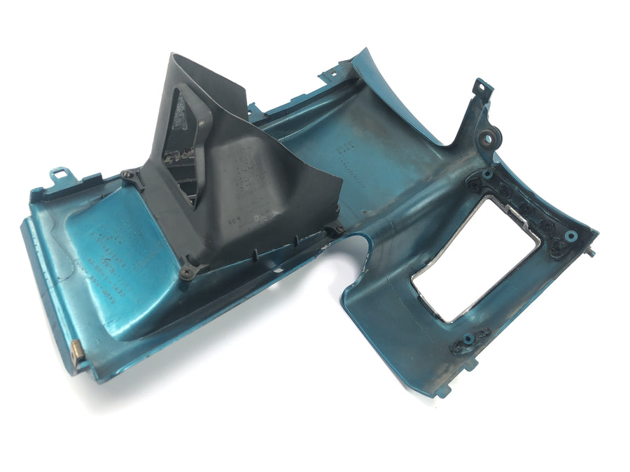 Honda GL 1500 Goldwing SC22 [1993] - Kåpesidepanel venstre front bunnkledning