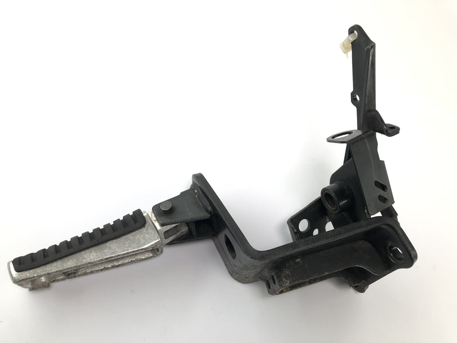 Suzuki VZ 1500 WVCU [2011] - Førerfotstøtte høyre Førerfotstøtte med holder
