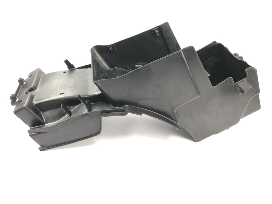 Kawasaki ZRX 1200 S ZRT20A [2001] - Batteriboks bakre indre skjerm innerpanel