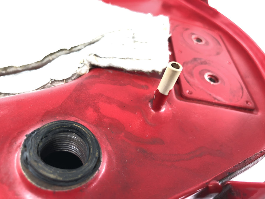 Triumph Daytona 1200 T300D [1994] - Tank drivstofftank bensintank rød
