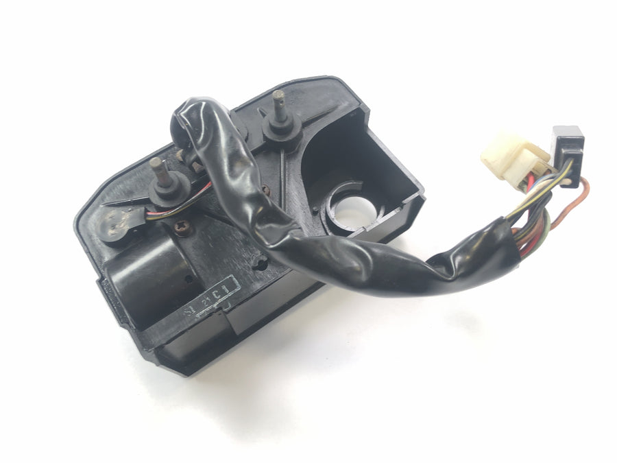 Kawasaki Z 1100 KZZ10A [1984] - Kjørelengde Display Ignition Lock Cover Tacho Unit Cockpita Coverage