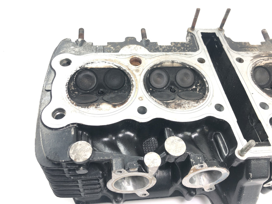 Yamaha XJR 1300 RP02 [1999] - sylinderhodeventiltog ventilsete ventilguide