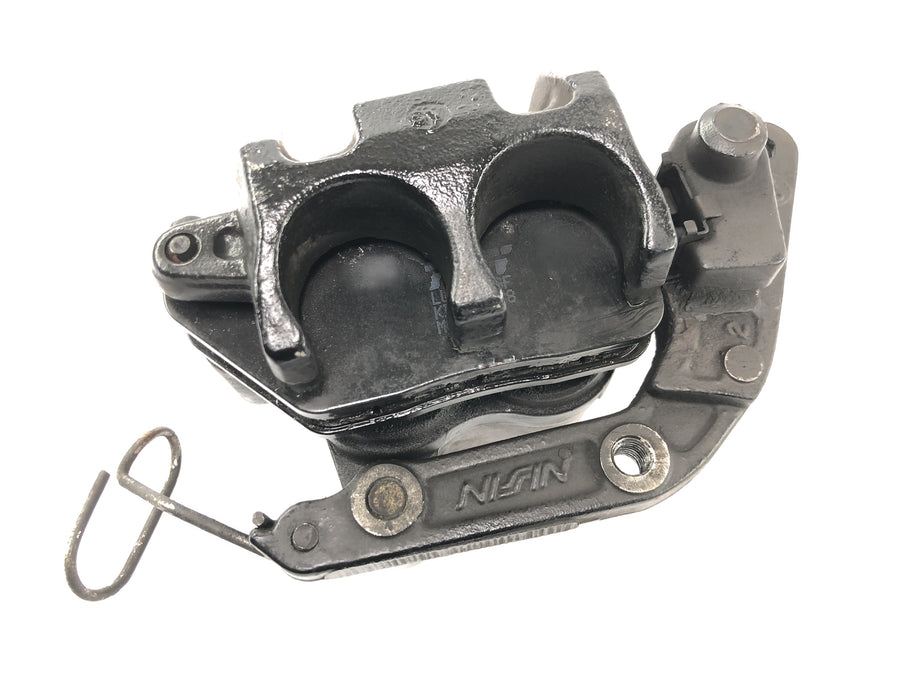 Triumph Adventurer 900 T309RT [1998] - Bremsecaliper foran Nissin dobbeltstempel