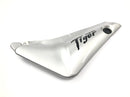 Triumph Tiger 955i 709EN [2003] - Bakkledning venstre sidedeksel kledning-1